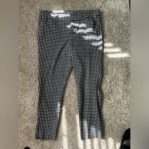 Old
navy pixie pants